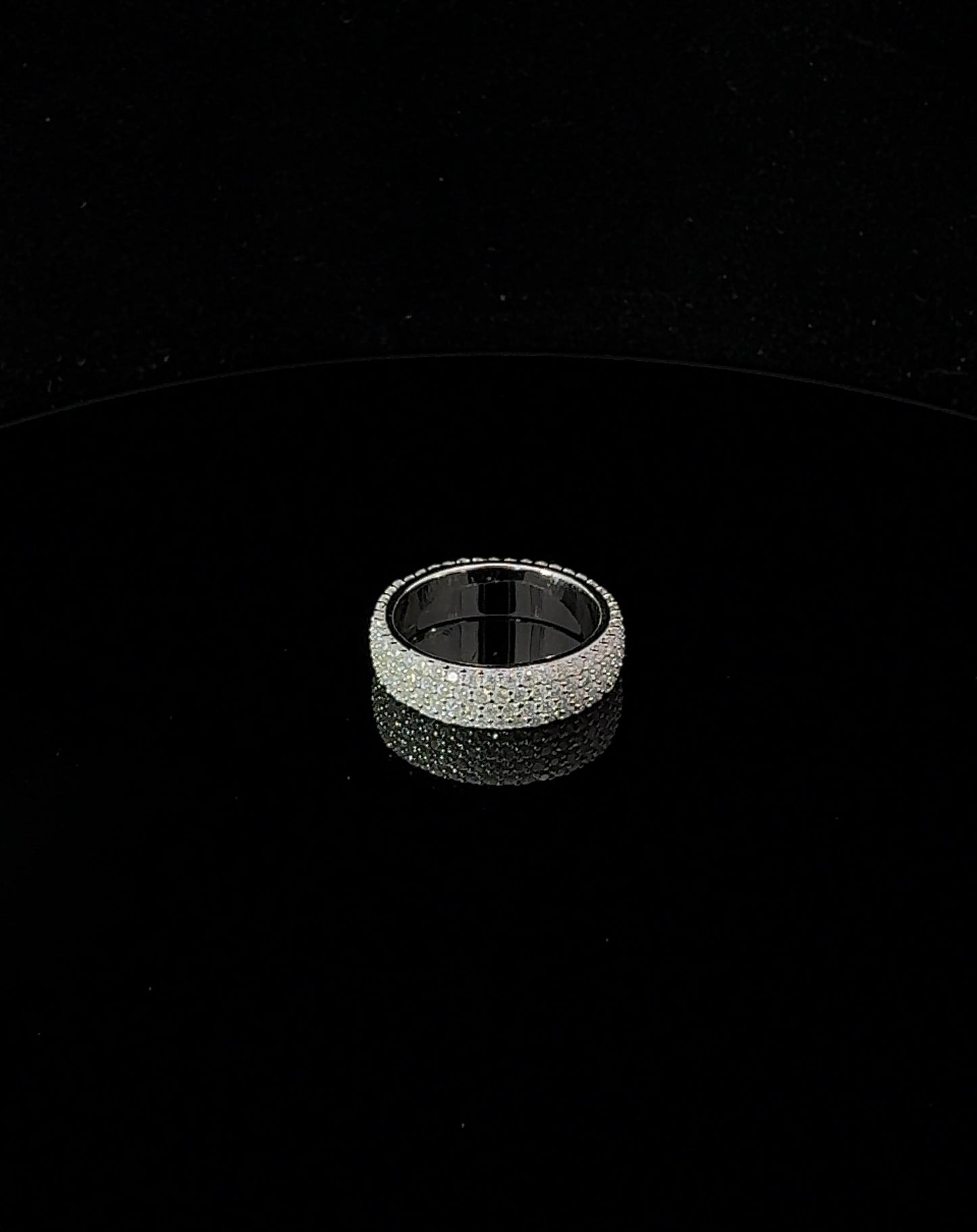 Moissanite Frost Band